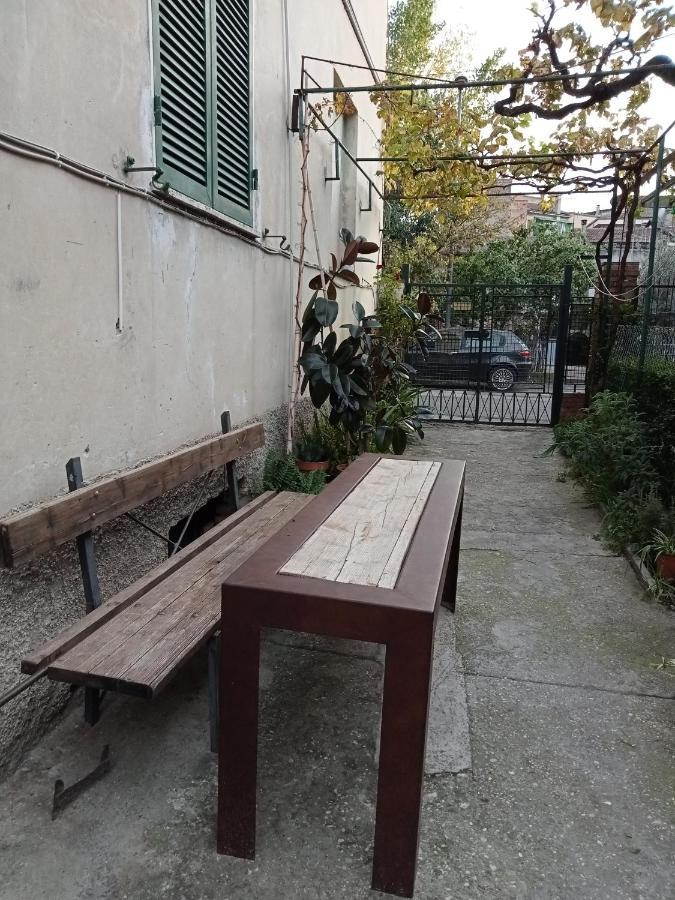 Casa Sofia - Appartamento Con Parcheggio Riservato Terni Exteriör bild